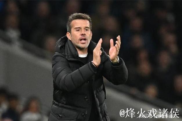 官方:富勒姆与34岁队长凯尔尼续约一年 已为球队出场354次 官方:富勒姆与34岁队长凯尔尼续约一年 已为球队出场354次