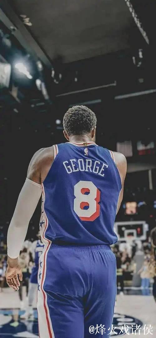 查克|乔治35分费城生涯新高：滚烫三分手感&展现有无球结合属性