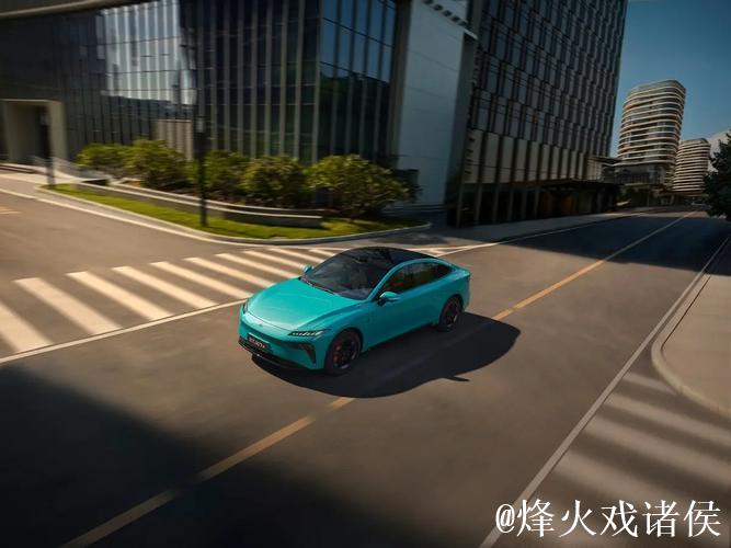 “奕”战北马！东风奕派用科技实力 致敬42.195公里的热血